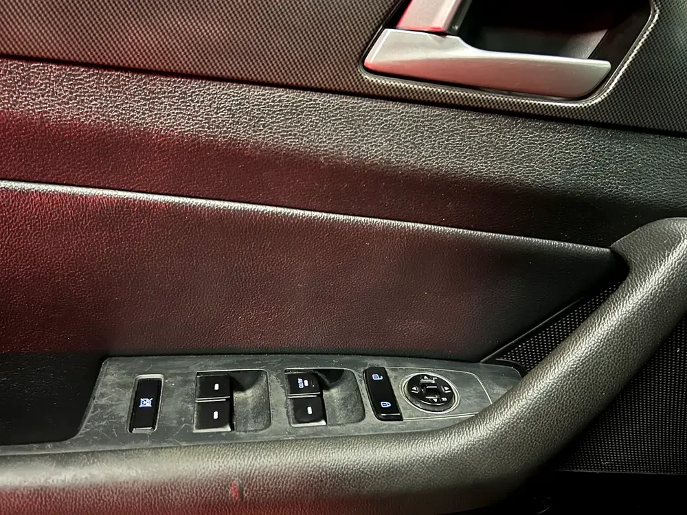 2017 Hyundai Sonata Sport - American Specs - Excellent Condition - Image 14