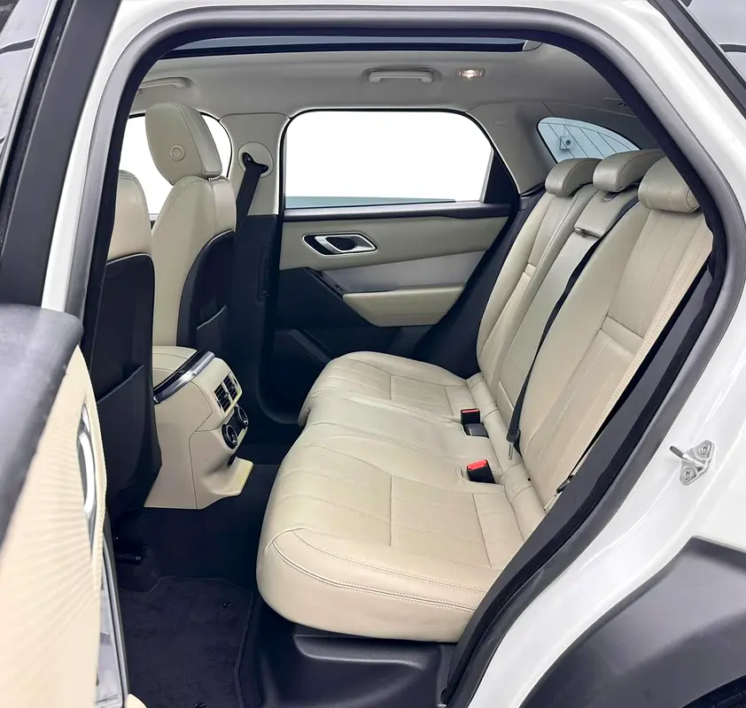 2020 Range Rover Velar P250 S, 1 Year Warranty Unlimited Km, Full Service History, GCC - Image 16