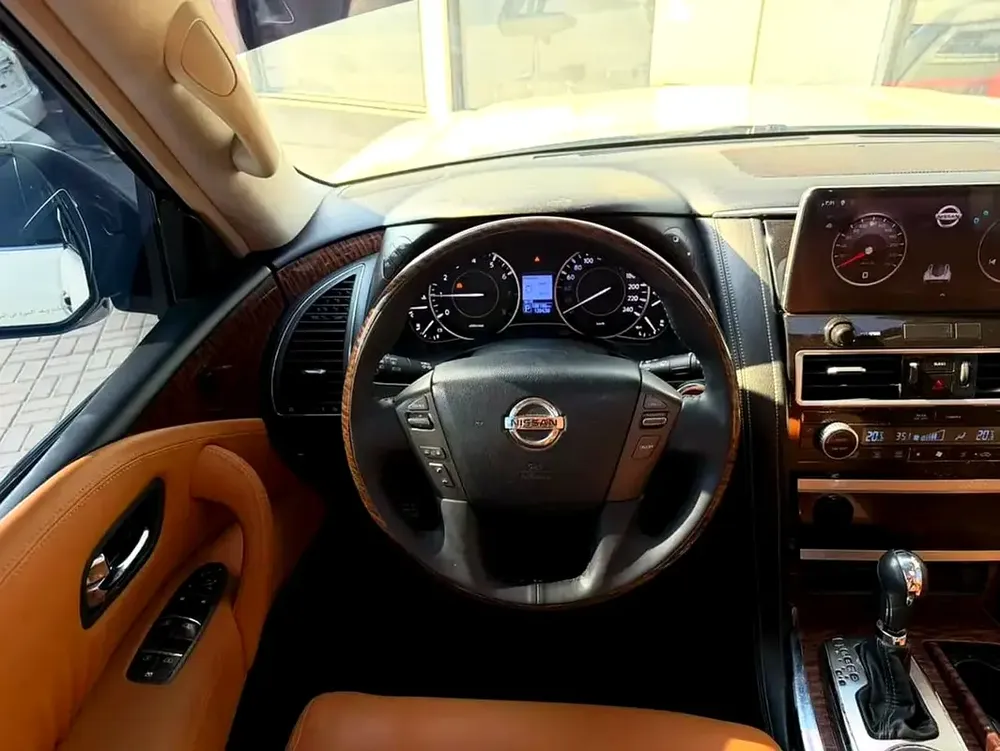 Nissan Patrol SE 2017 GCC Specs - Immaculate Condition - Image 4