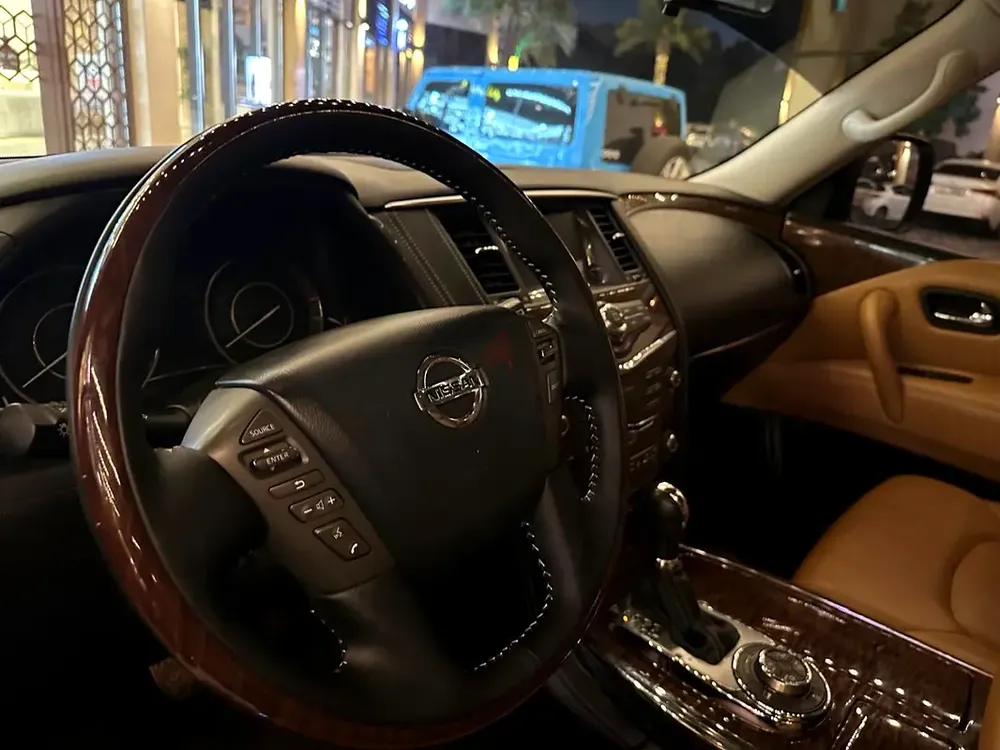 Nissan Patrol LE Platinum City 2019 - GCC Specs - Excellent Condition - Image 11