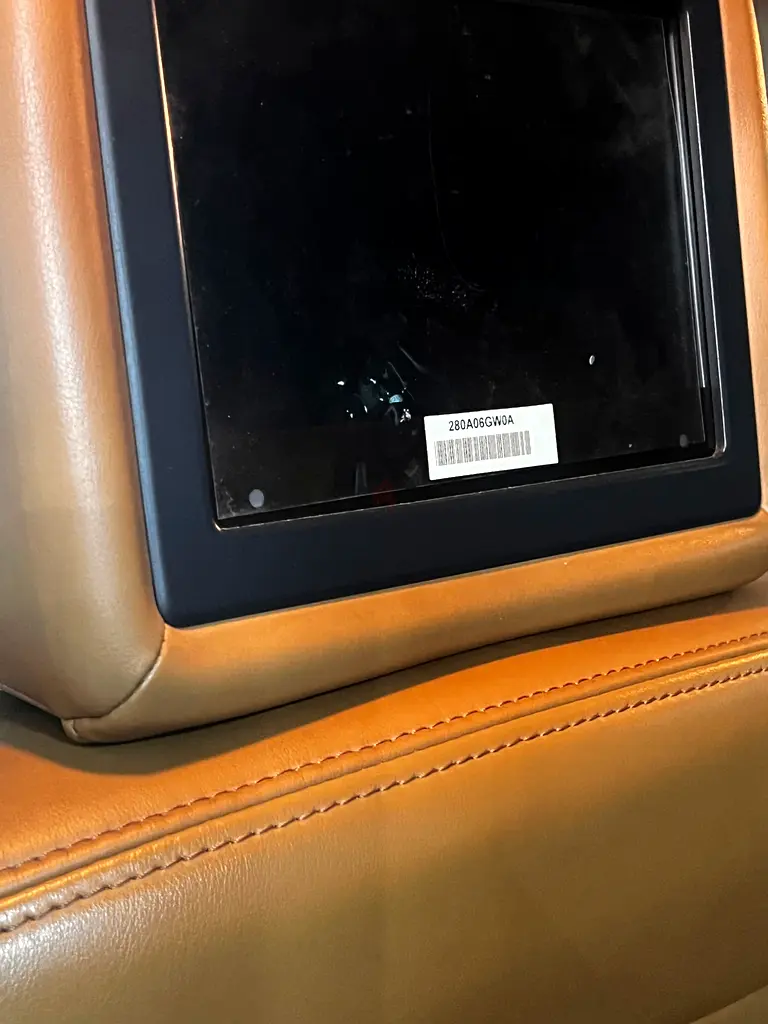 Nissan Patrol LE Platinum City 2019 - GCC Specs - Excellent Condition - Image 18