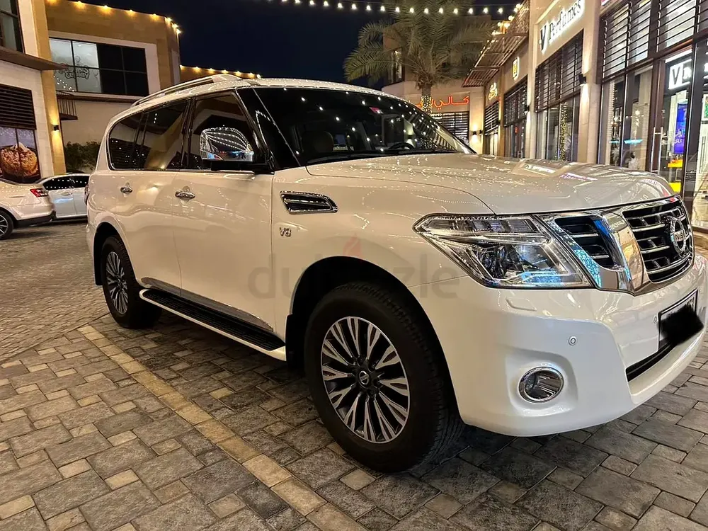 Nissan Patrol LE Platinum City 2019 - GCC Specs - Excellent Condition - Image 6