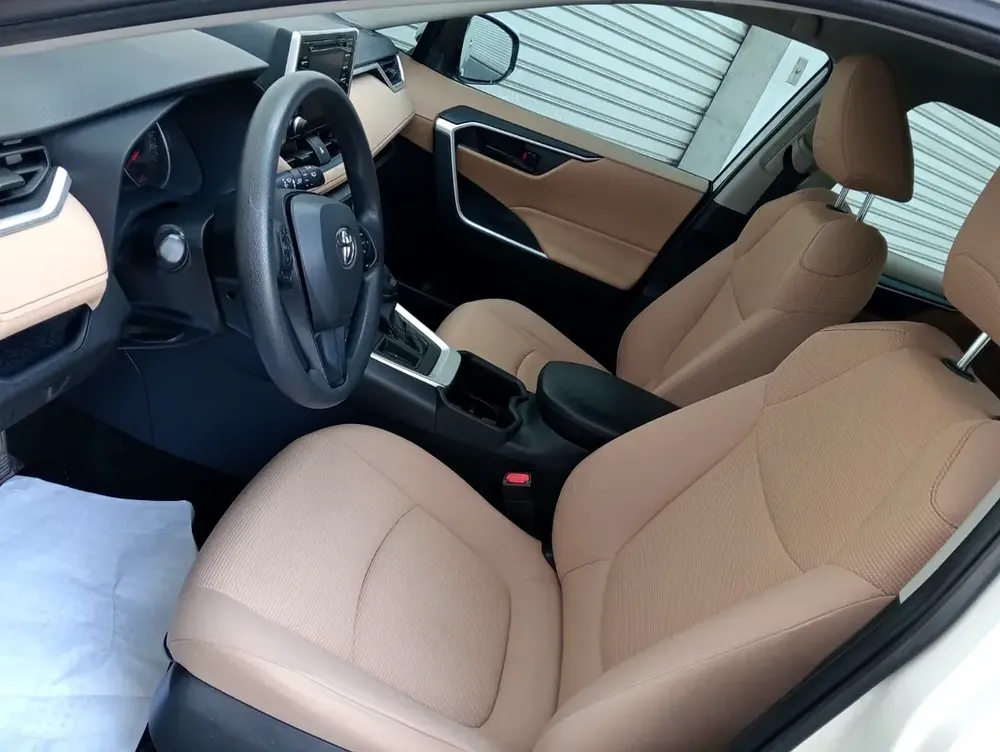 2022 Toyota Corolla Cross XL - GCC Specs - Excellent Condition - Image 10