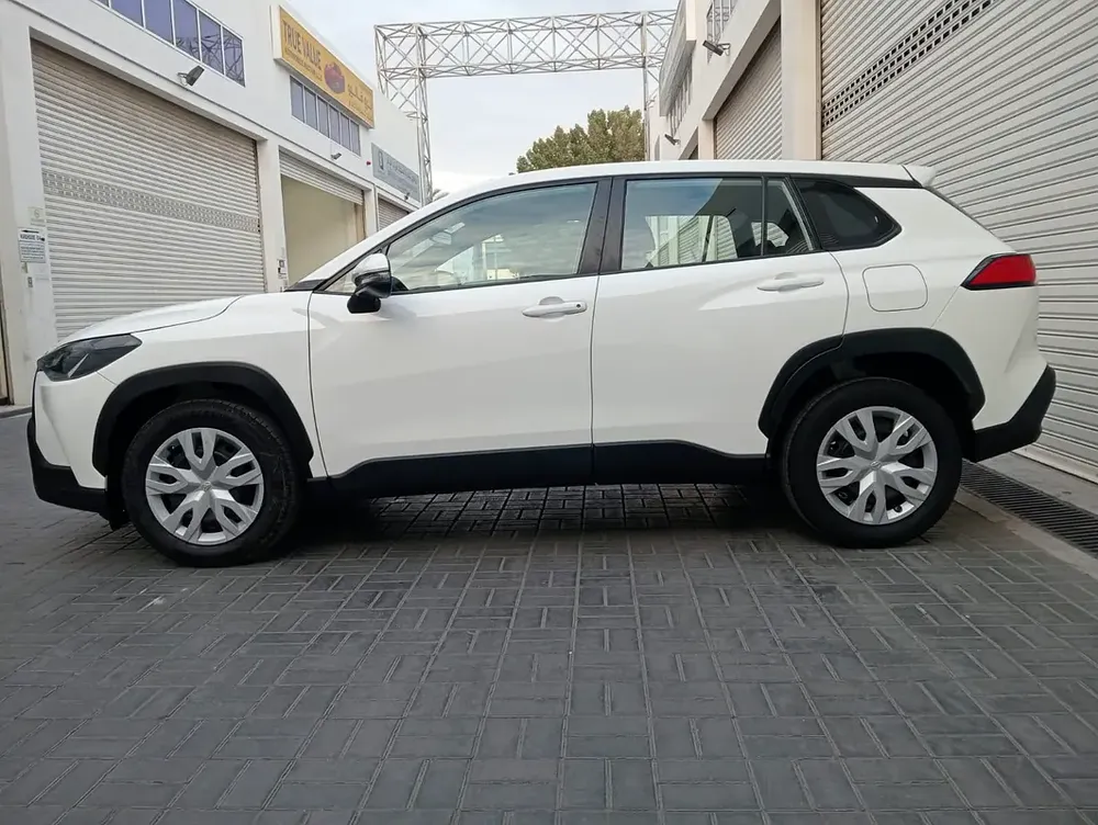 2022 Toyota Corolla Cross XL - GCC Specs - Excellent Condition - Image 11