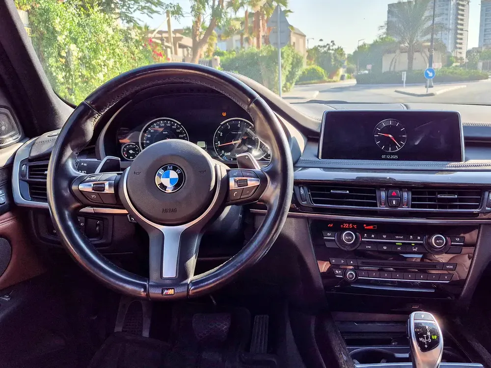 AED 1205/month | 2017 BMW X5 Xdrive50i | GCC Specs | Ref#403420 - Image 10