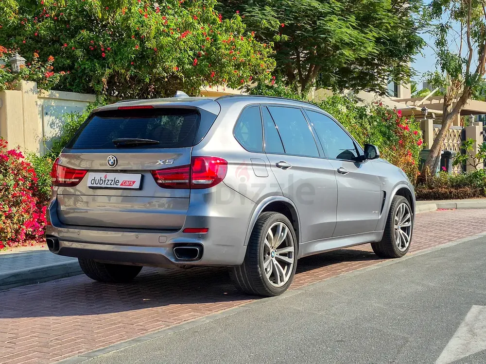AED 1205/month | 2017 BMW X5 Xdrive50i | GCC Specs | Ref#403420 - Image 6