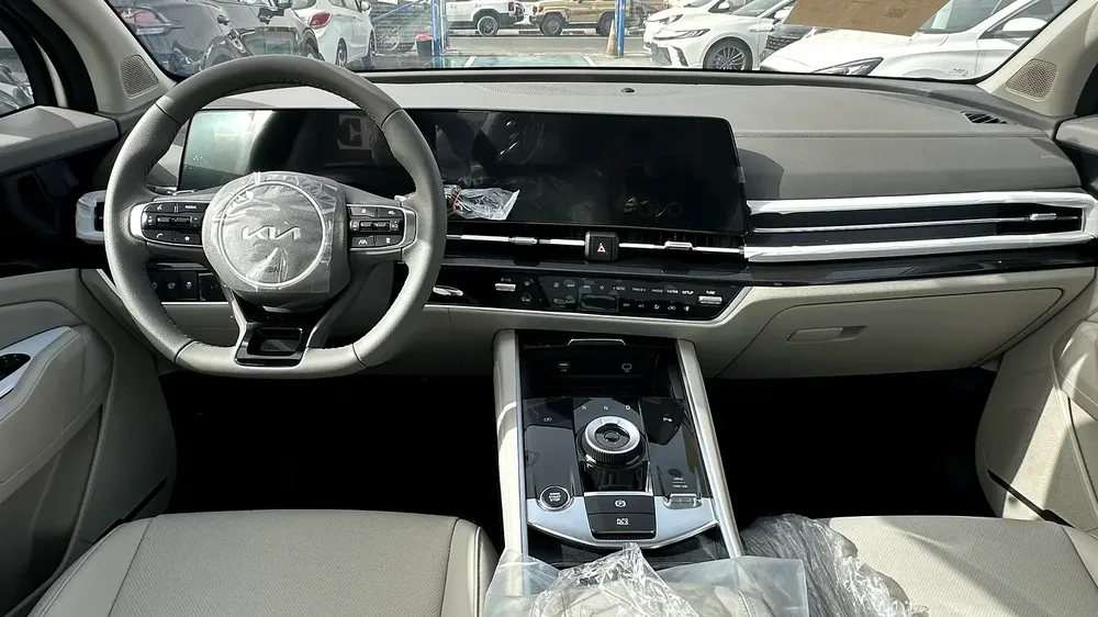 LX  1.5 Engine 360 Cam + Back Electric Door - Image 11