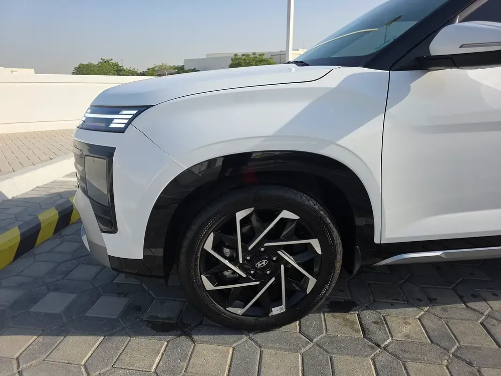2025 Hyundai Grand Creta Premium | GCC Specs - Image 5