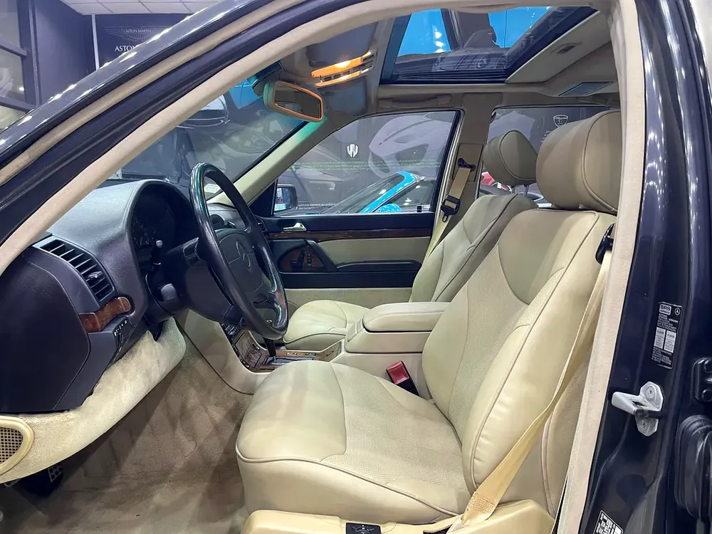 Classic 1993 Mercedes-Benz 500 SEL - American Specs - Image 11