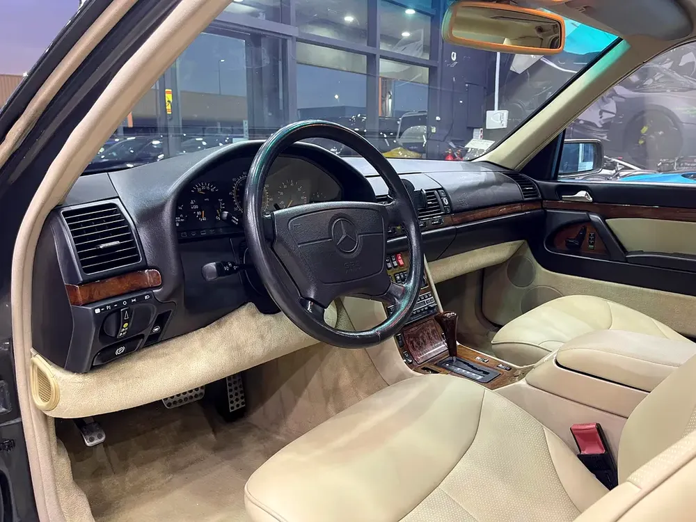 Classic 1993 Mercedes-Benz 500 SEL - American Specs - Image 12