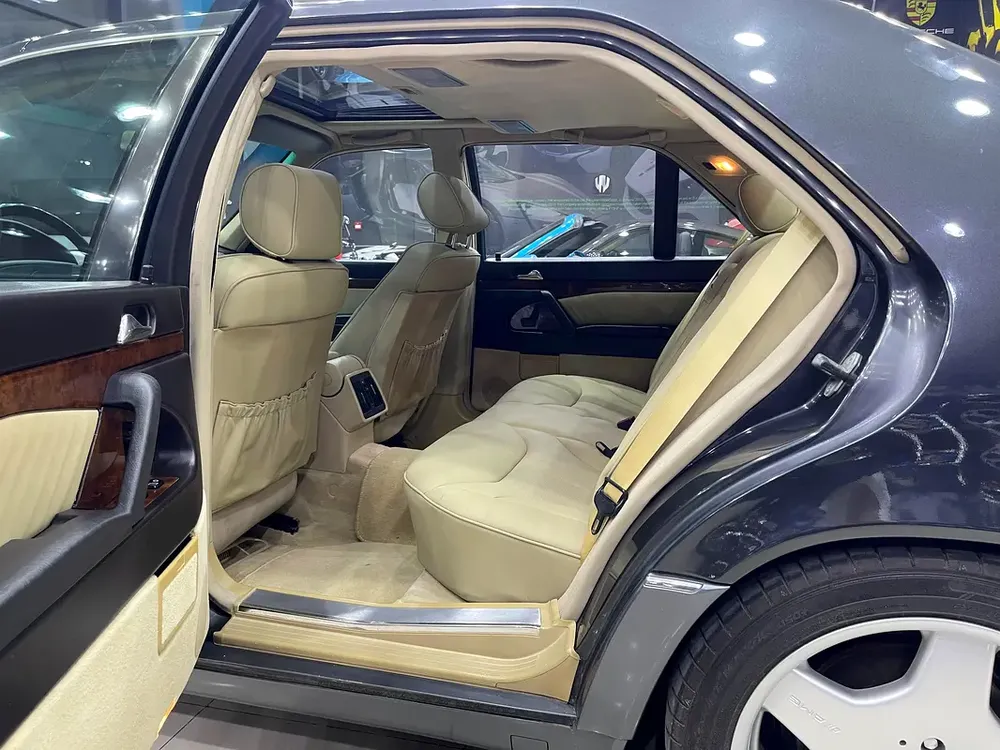 Classic 1993 Mercedes-Benz 500 SEL - American Specs - Image 16