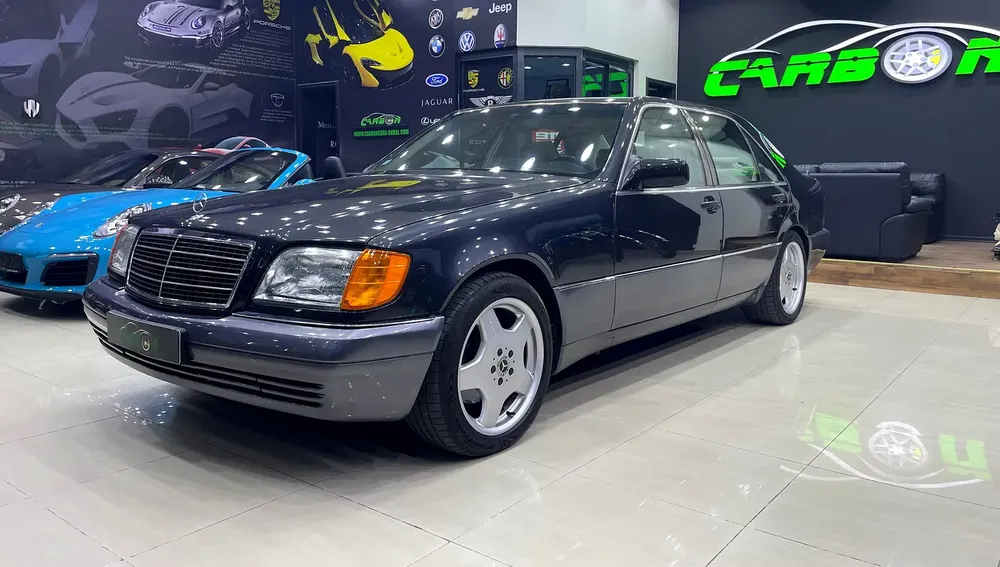Classic 1993 Mercedes-Benz 500 SEL - American Specs - Image 4