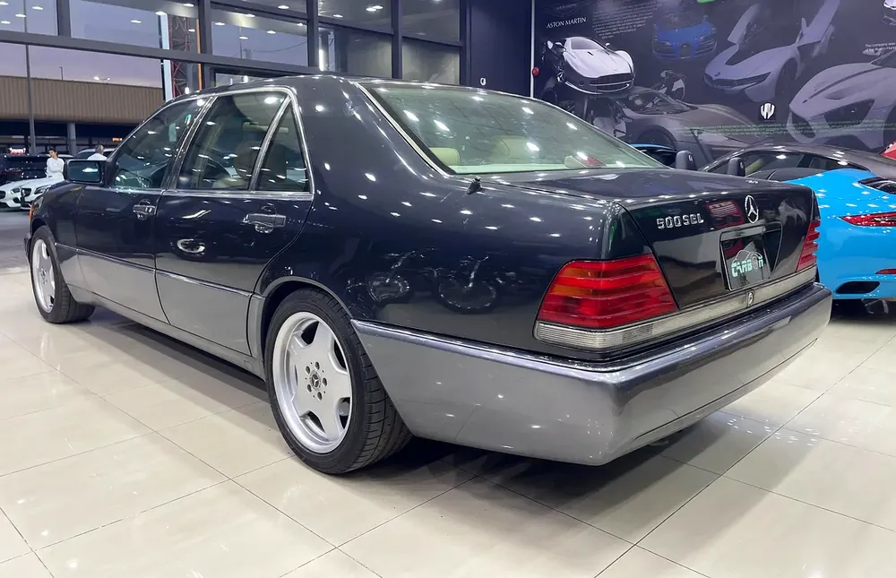 Classic 1993 Mercedes-Benz 500 SEL - American Specs - Image 8
