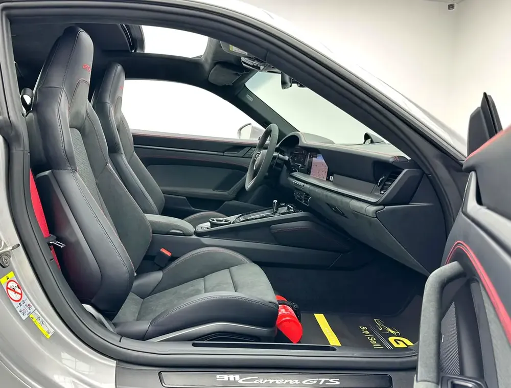 2026 Porsche 911 Carrera GTS T-Hybrid, Brand New, 2 Years Porsche Warranty, Excellent Condition, GCC - Image 14