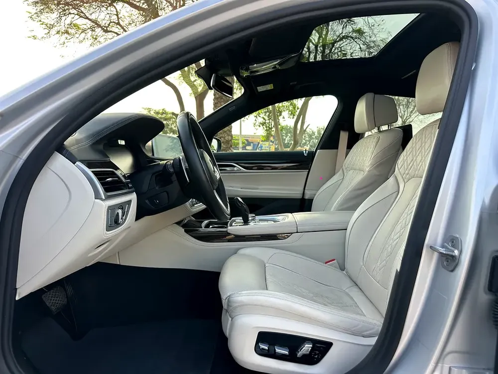 BMW 730i M Sport 2022 Under BMW Warranty (PPF Protected – GCC – Perfect Condition) - Image 13