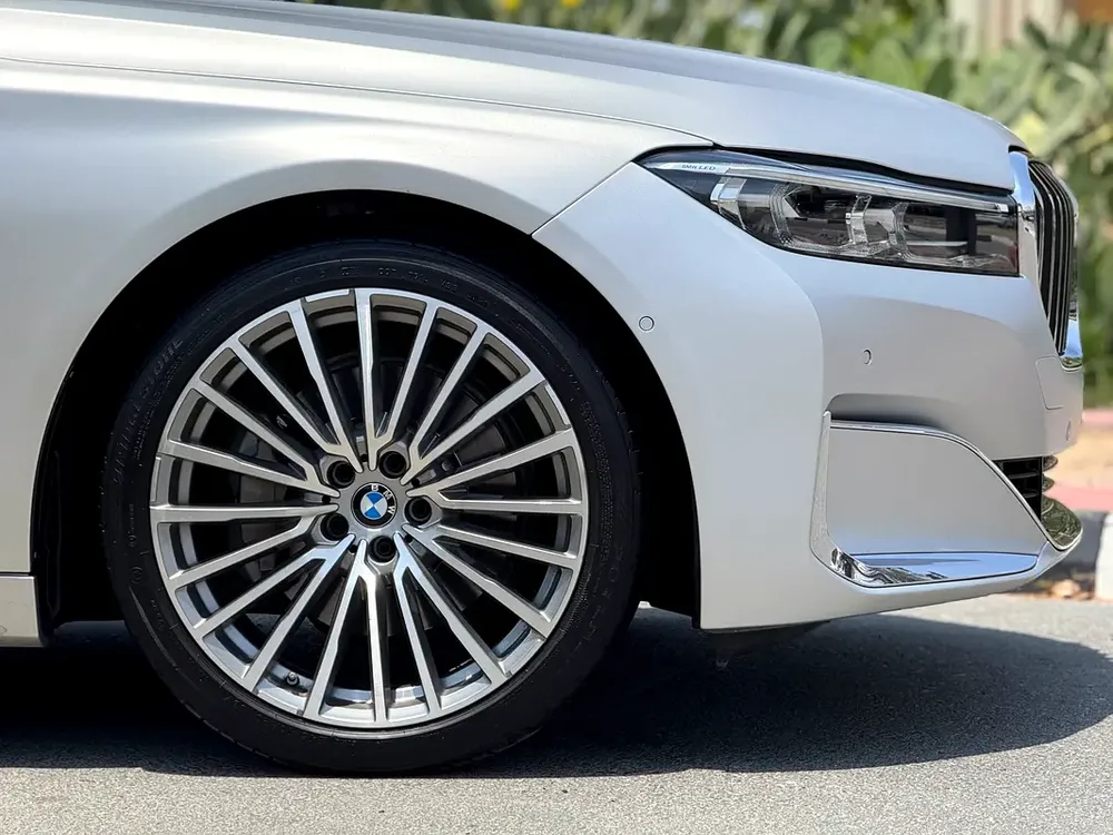 BMW 730i M Sport 2022 Under BMW Warranty (PPF Protected – GCC – Perfect Condition) - Image 9