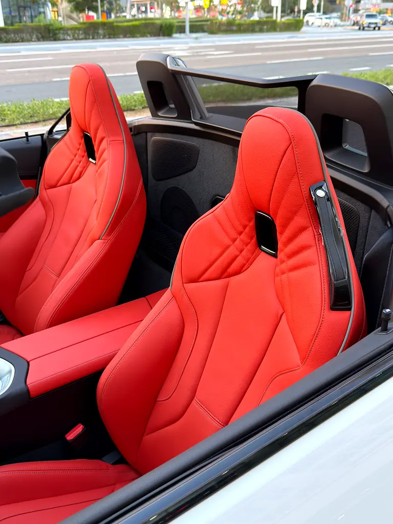 2026 BMW Z4 30i M Sport - 5 Years Warranty - 5 Years Free Service - Free insurance  Window tint - Image 12