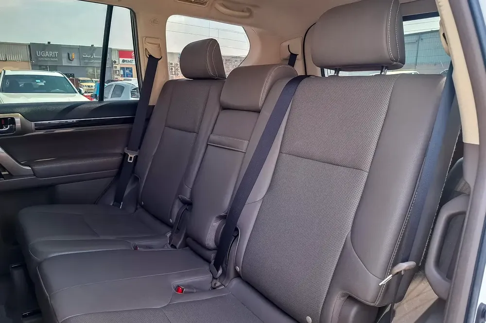 AED 1520/month | 2019 Lexus GX 460  | GCC Specs | Ref#445590 - Image 12