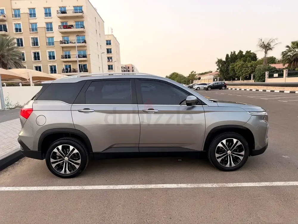 Chevrolet Captiva Premier 2023 full option under chevrolet agency warranty  7-Seater - Image 6