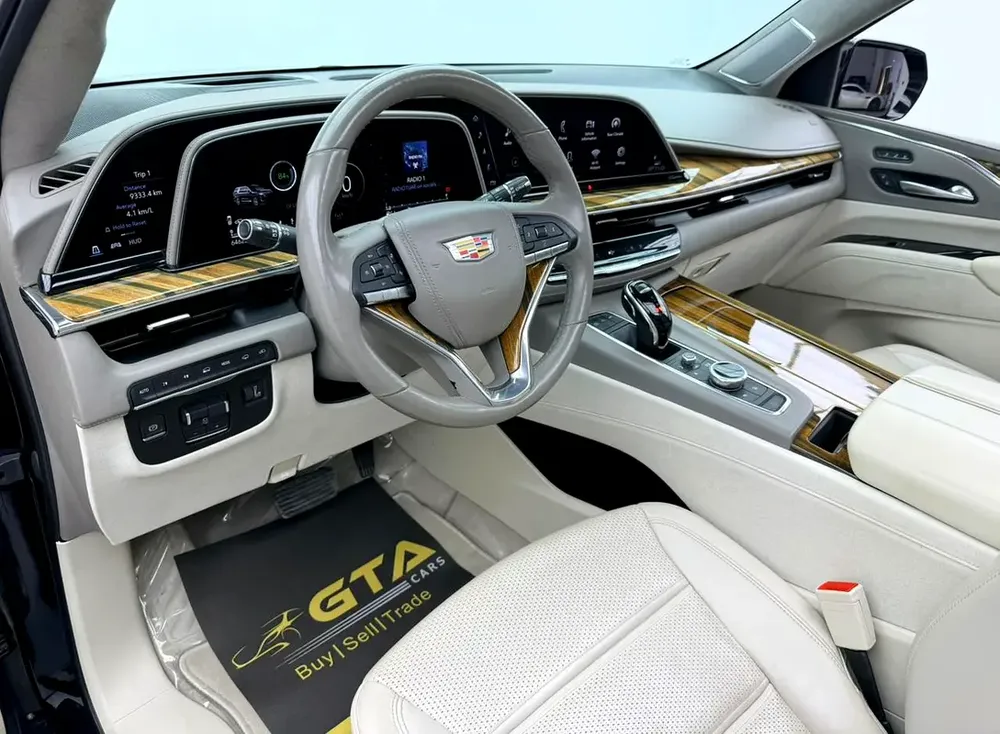 2021 Cadillac Escalade Premium Luxury, Warranty, Full Agency Service History, GCC - Image 11