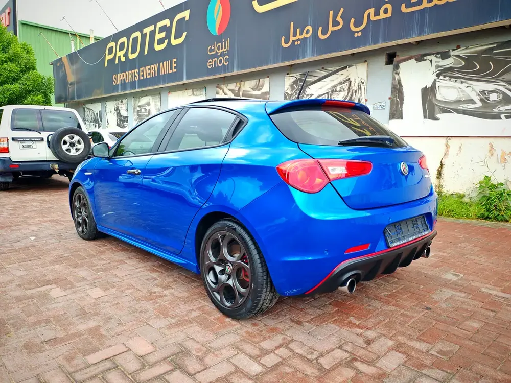 Alfa Romeo GIULIETTA Veloce 2019 - GCC Specs - Pristine Condition - Image 5
