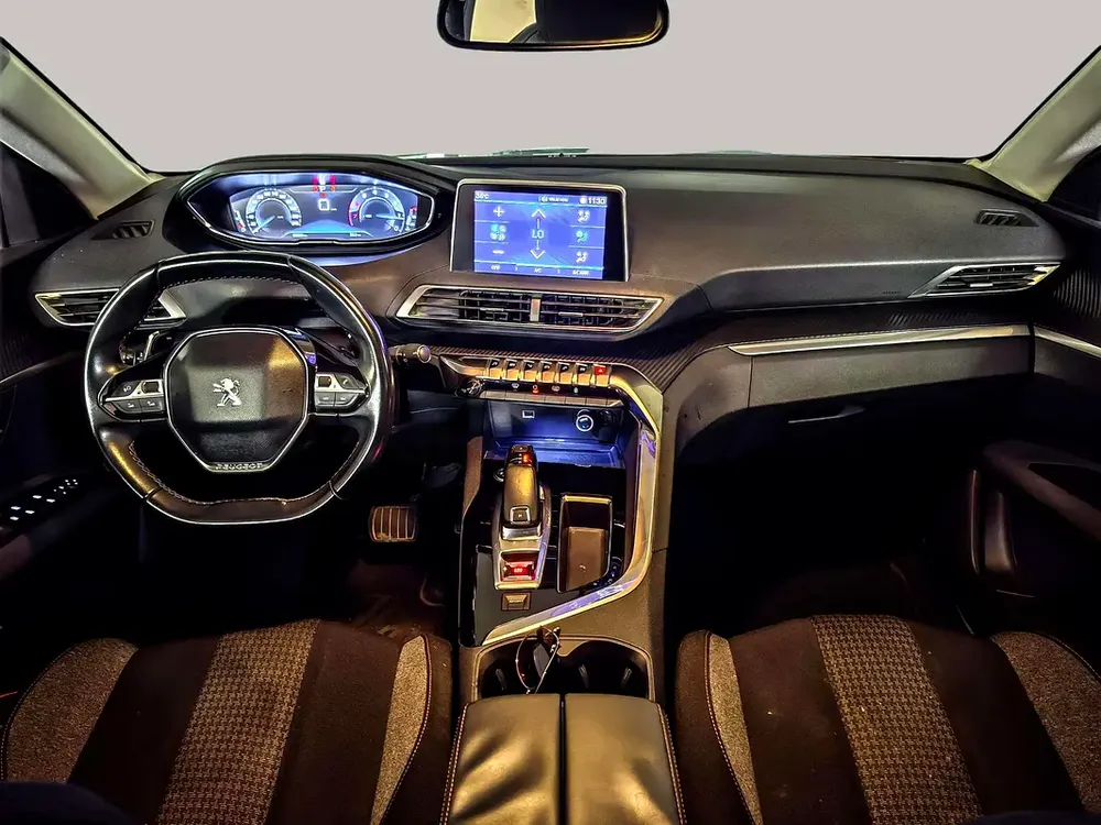 AED 608/month | 2019 Peugeot 3008  | GCC Specs | Ref#470910 - Image 10