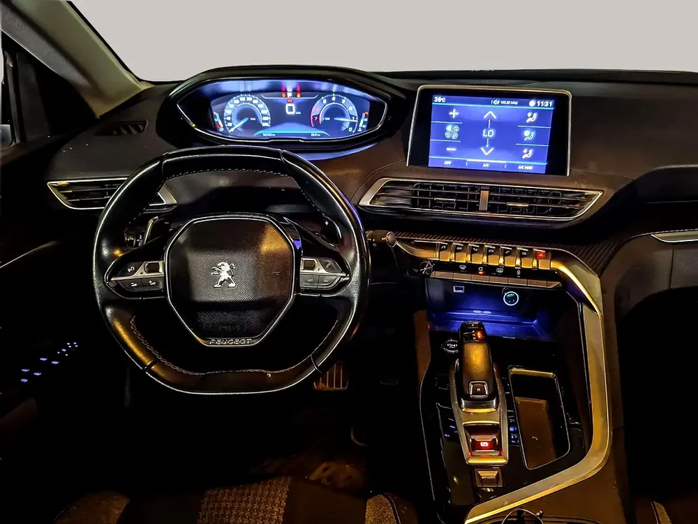 AED 608/month | 2019 Peugeot 3008  | GCC Specs | Ref#470910 - Image 9