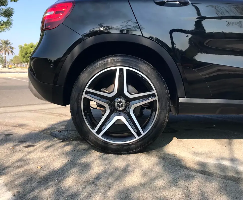 2018 Mercedes-Benz GLA 250 4MATIC | GCC Specs | Pristine Condition - Image 17