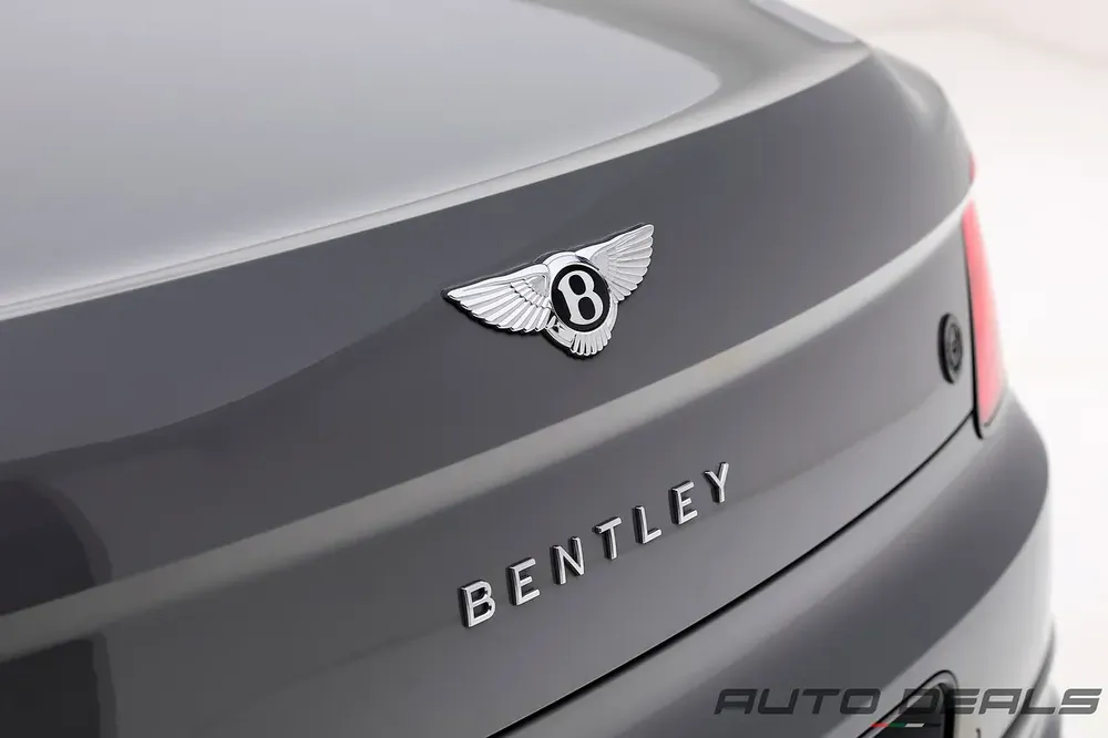 2023 Bentley Flying Spur V8 | GCC Specs | Under Warranty | Very Low Mileage | 4.0L V8 - Image 8