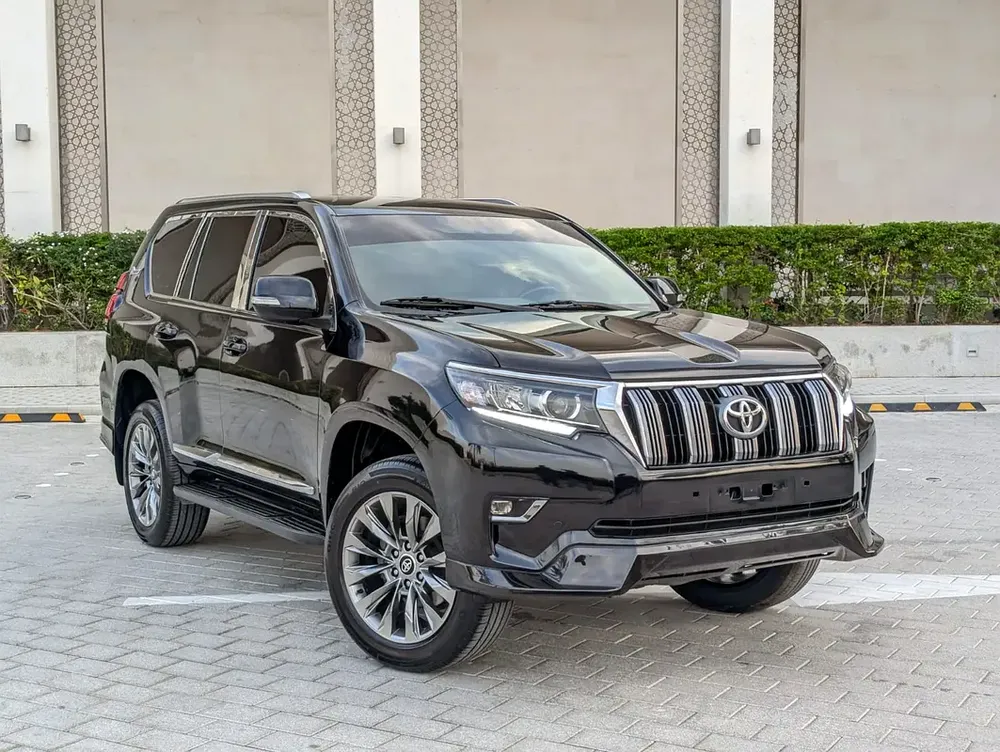 TOYOTA PRADO 2020 V4 2.7L GCC IN EXCELLENT CONDITION - Image 18