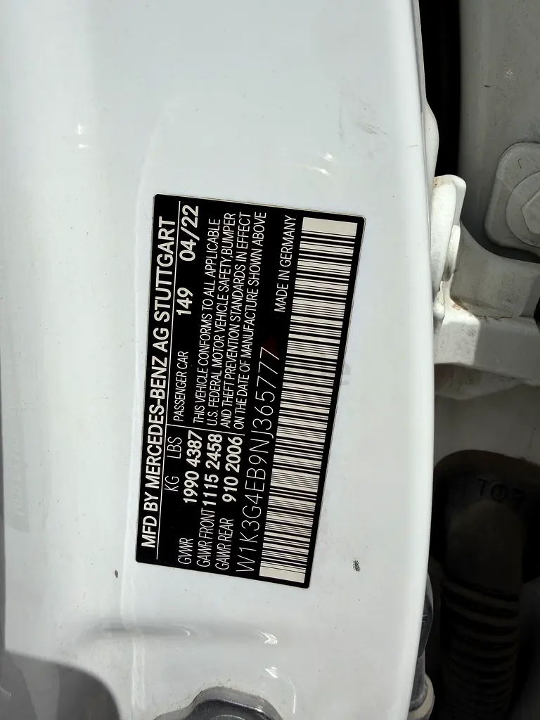 Mercedes-Benz A-Class A 220 4MATIC 2022 - American Specs - GCC Car - Image 7