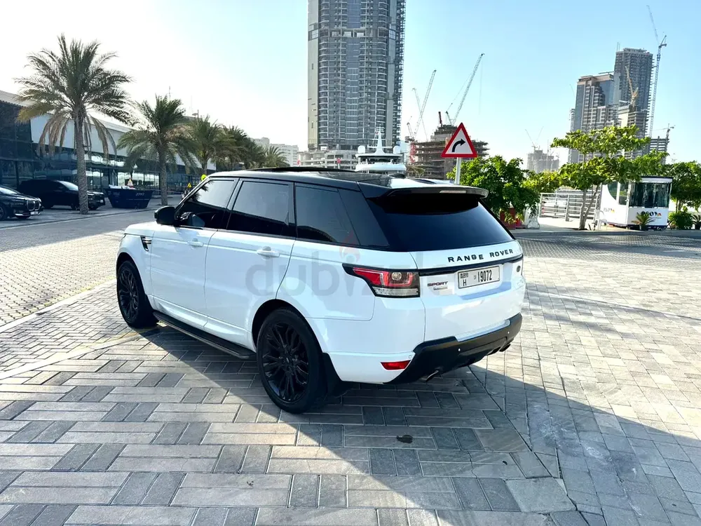 2014 Land Rover Range Rover Sport Dynamic SE | GCC Specs - Image 10