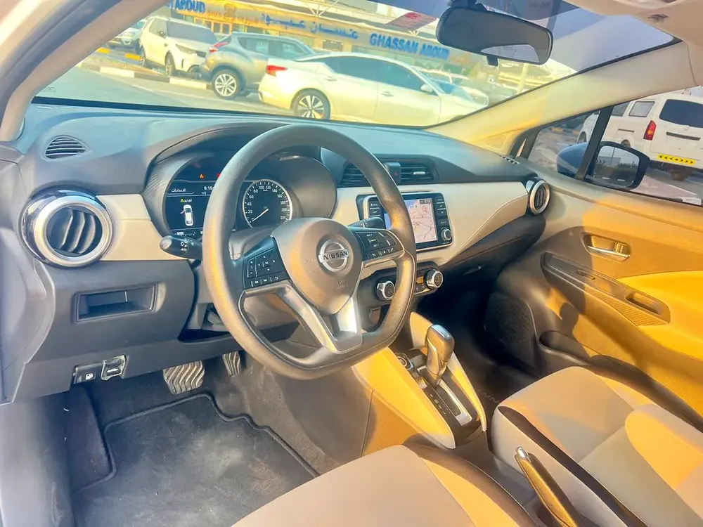 2023 Nissan Sunny SV Comfort - GCC Specs - Like New! - Image 11