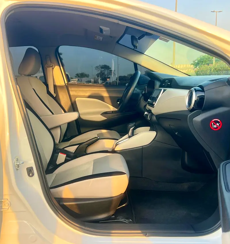 2023 Nissan Sunny SV Comfort - GCC Specs - Like New! - Image 18