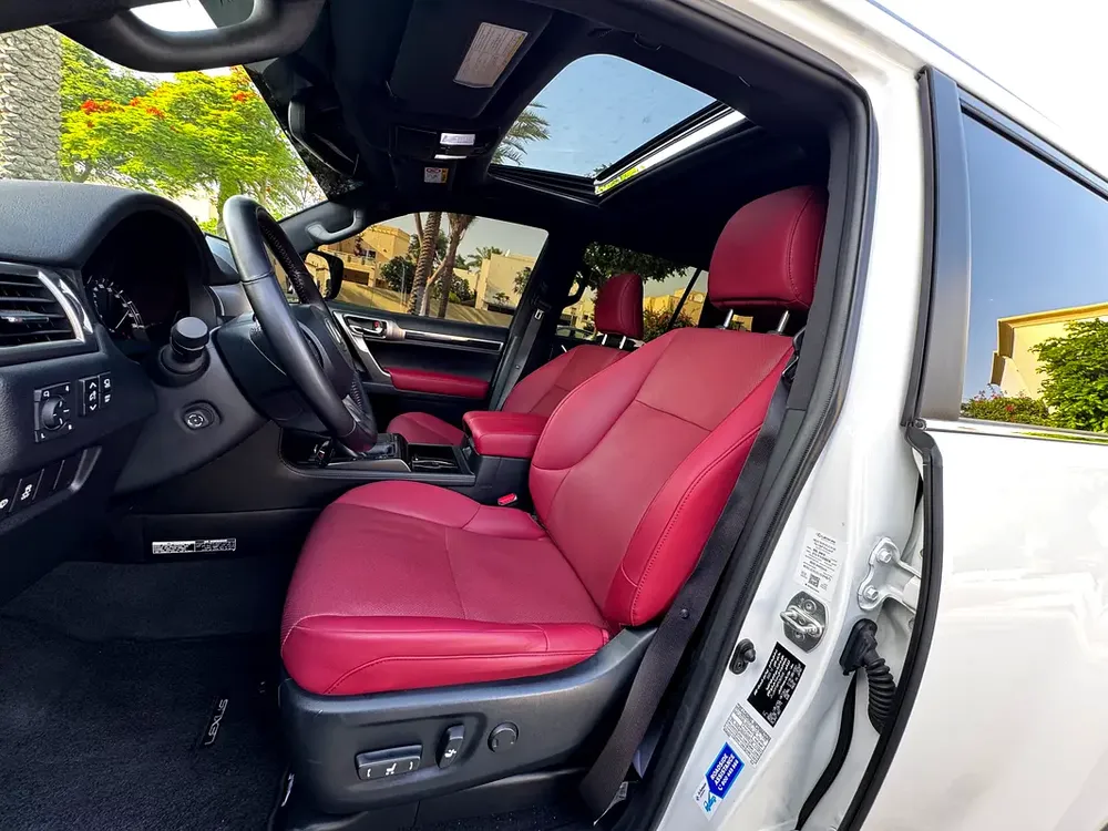 Lexus GX 460 Premium 2023 | GCC Specs | Warranty  Service contract | Original paint -mint condi - Image 10