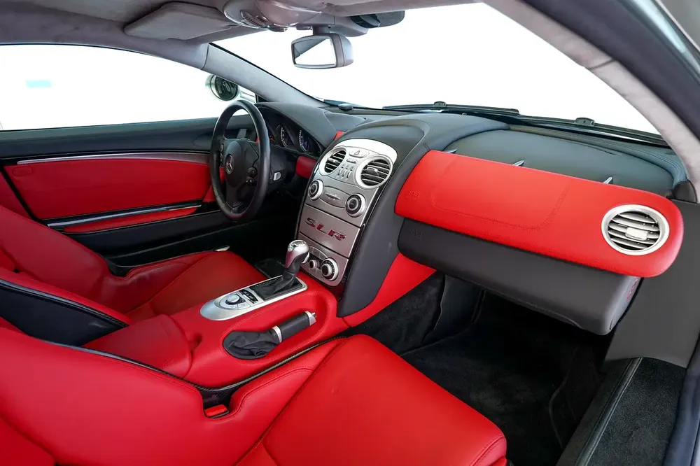 SLR MCLAREN | CARBON TRIM INTERIOR | BOSE AUDIO - Image 13