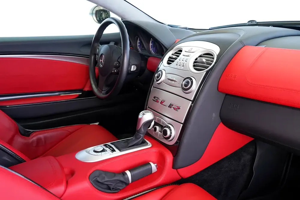 SLR MCLAREN | CARBON TRIM INTERIOR | BOSE AUDIO - Image 14