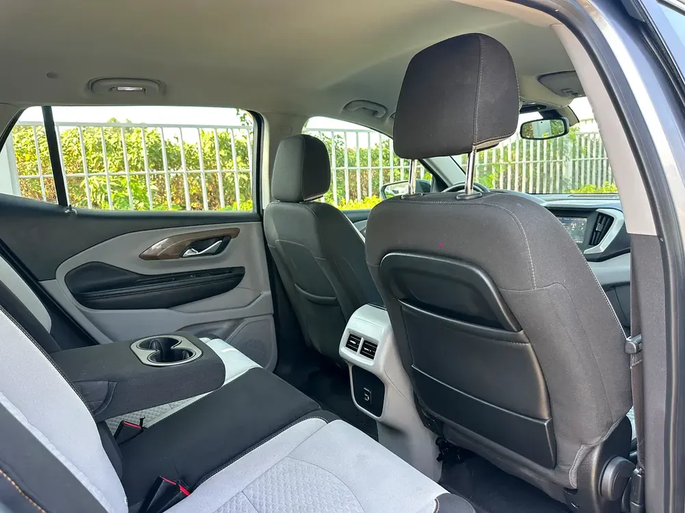 GMC Terrain – 2020 – GCC – Single Owner – Excellent Condition - Image 13