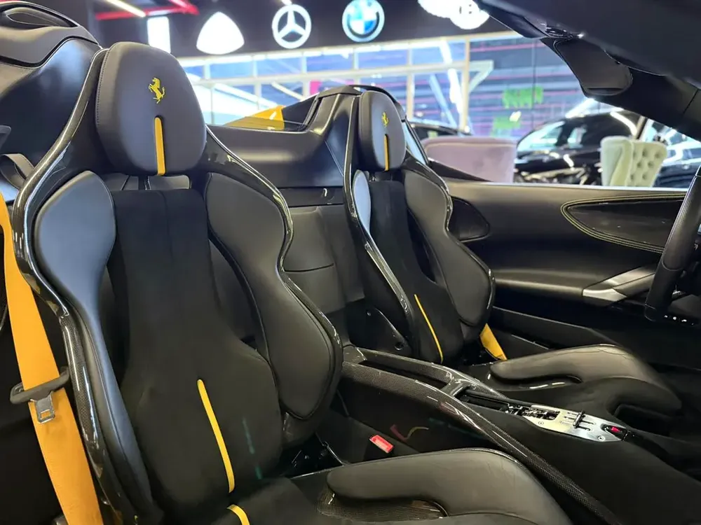 2023 SF90 Spider  Assetto Fiorano - GCC - 3800KM ONLY - Ferrari Warranty and Service contract 2030 - Image 18