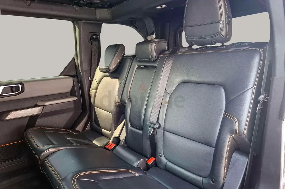 AED 2530/month | 2022 Ford Bronco Badlands | GCC Specs | Ref#377892 - Image 13