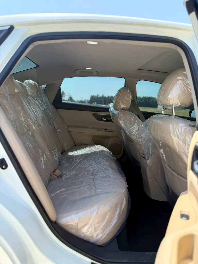 Nissan Altima SL | 2015 | GCC | Full Option | 151,000 km | White / Beige | Fully Serviced - Image 14