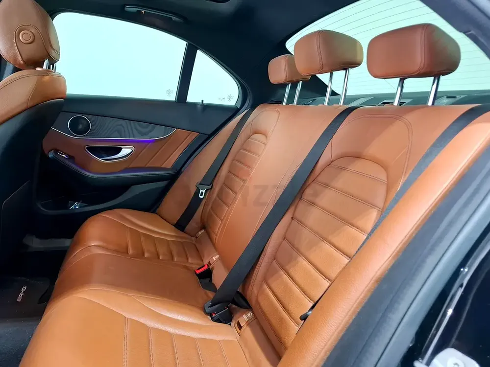 AED 1140/month | 2019 Mercedes-Benz C-Class C200 | GCC Specs | Ref#428360 - Image 11