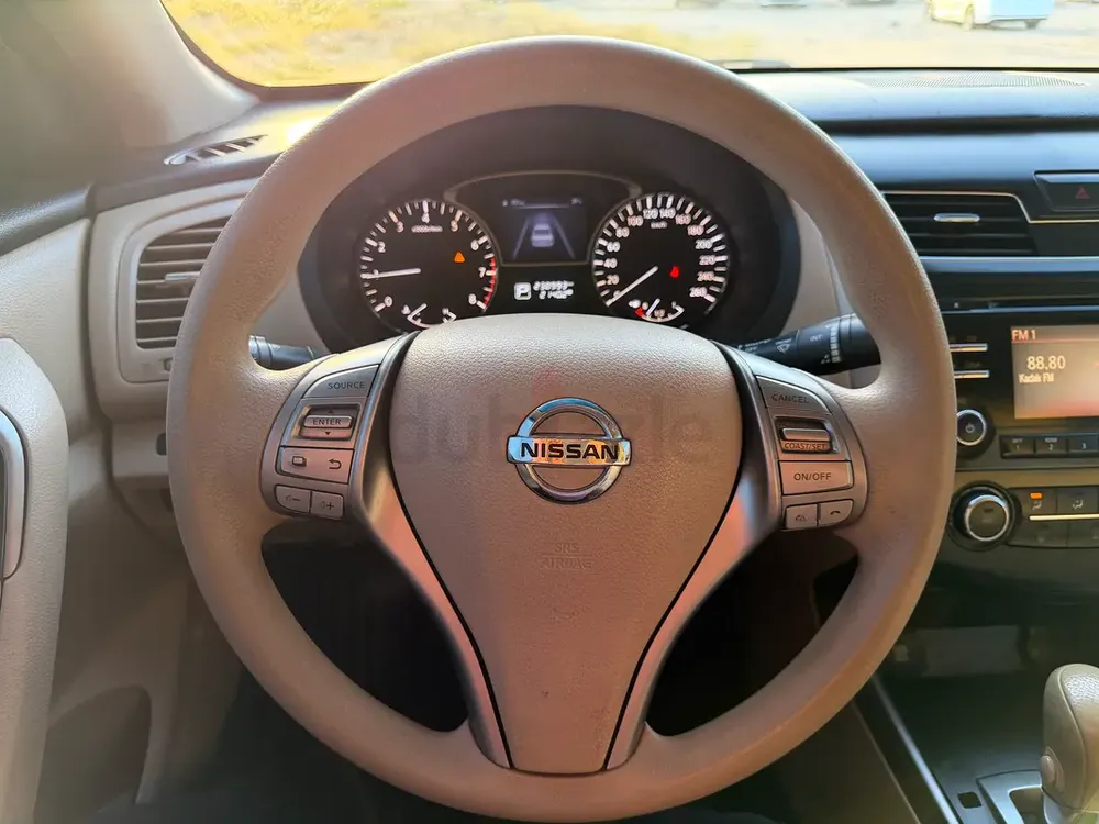Nissan Altima GCC Free Accident History - Image 9