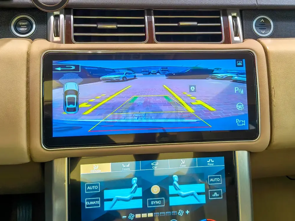 AED 3907/month | 2015 Land Rover Range Rover Vogue SE | GCC Specs | Ref#458963 - Image 13