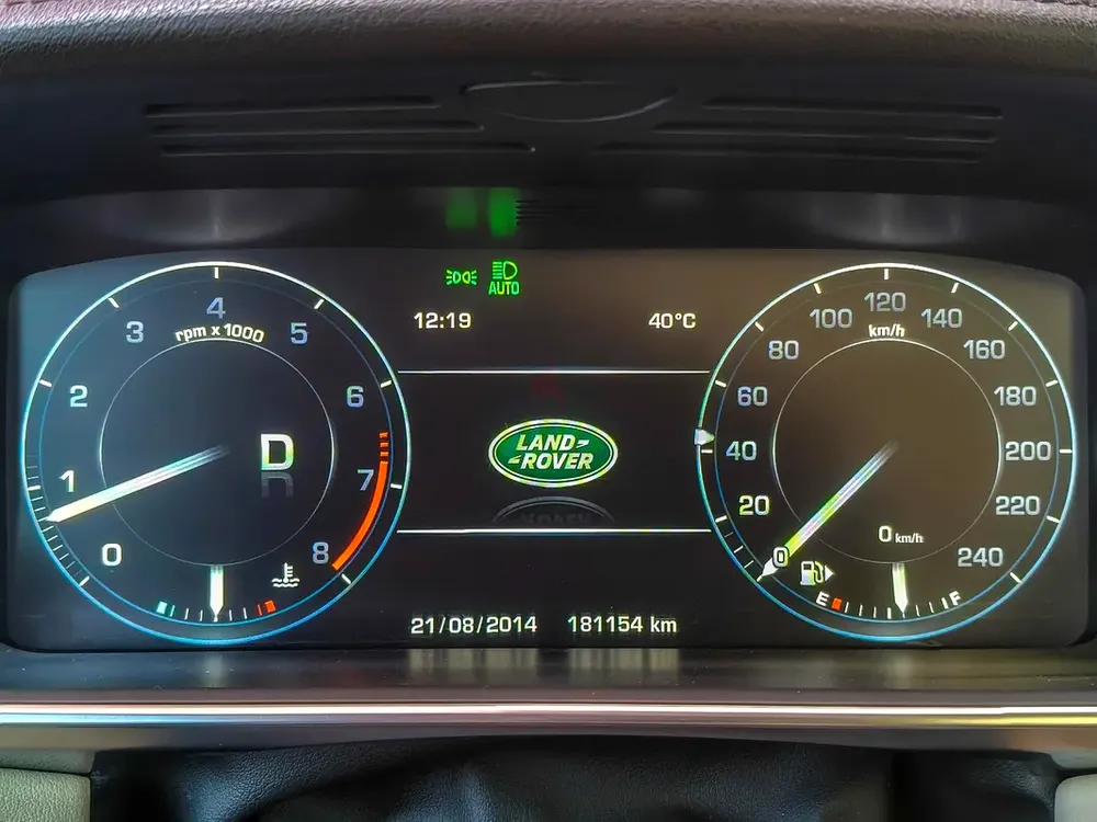 AED 3907/month | 2015 Land Rover Range Rover Vogue SE | GCC Specs | Ref#458963 - Image 15
