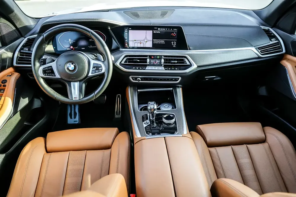 BMW X5 xDrive40i M Kit 2022 | 23,000 KM | GCC | Warranty + Service Until 2027 - Image 11