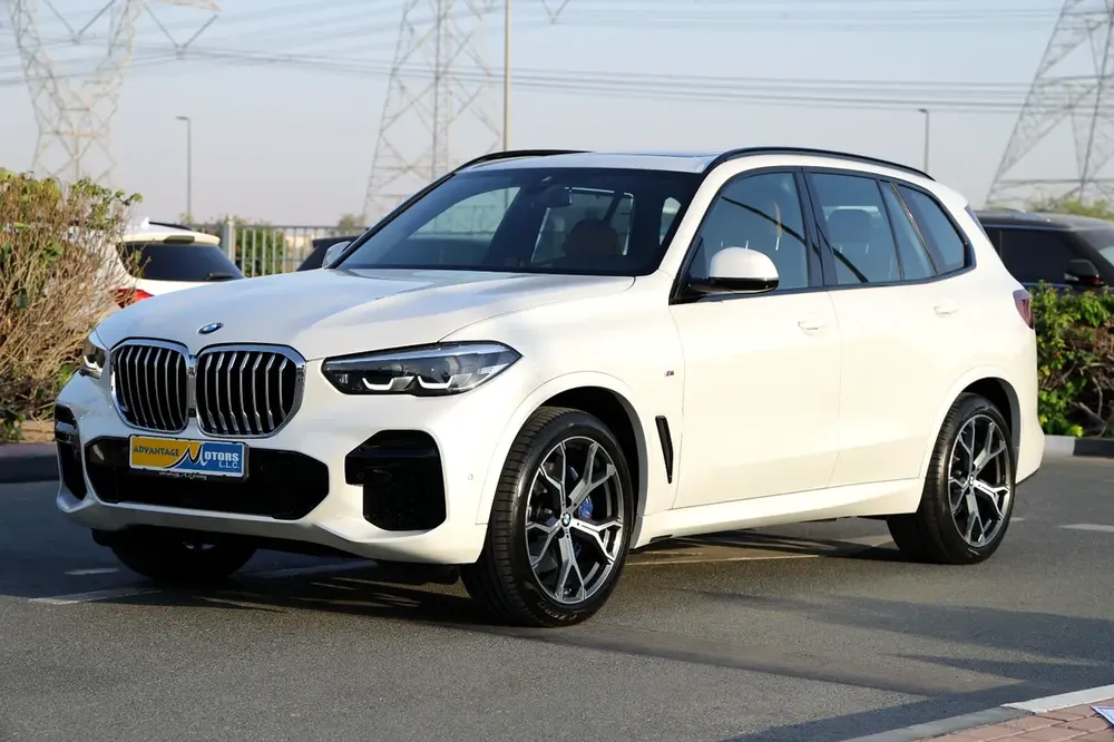 BMW X5 xDrive40i M Kit 2022 | 23,000 KM | GCC | Warranty + Service Until 2027 - Image 5