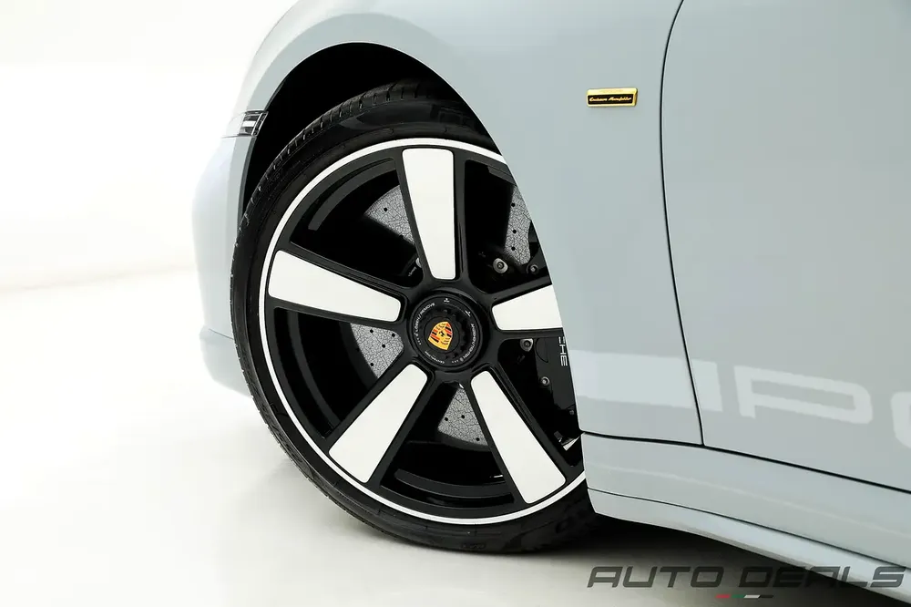 2023 Porsche 911 Sport Classic Exclusive Manufactur | Warranty | Brand New | Limited Production - Image 11