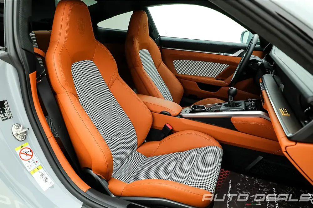 2023 Porsche 911 Sport Classic Exclusive Manufactur | Warranty | Brand New | Limited Production - Image 18