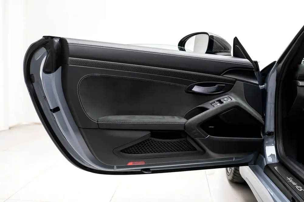 AL NABOODAH WARRANTY - PORSCHE 718 RS SPYDER WEISSACH PACKAGE + 918 CARBON BUCKET SEATS + PCCB - Image 16